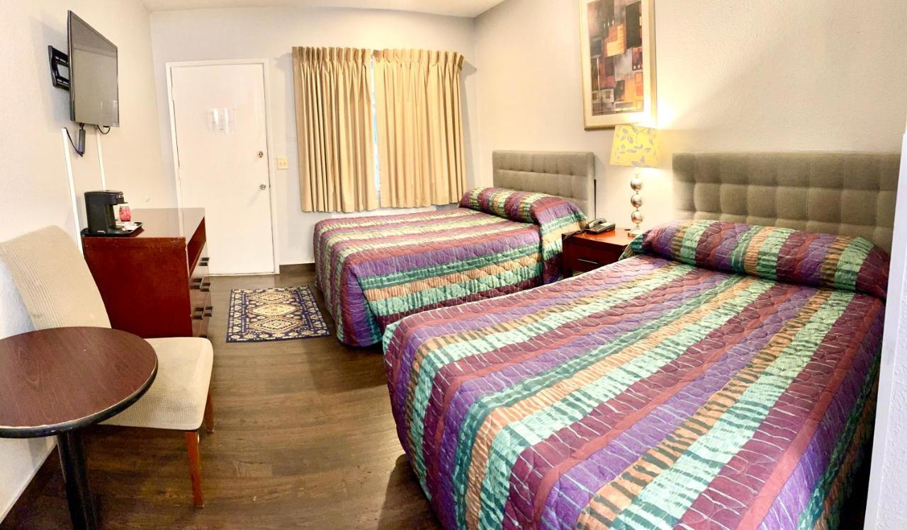 إدموندز Emerald Best Motel المظهر الخارجي الصورة